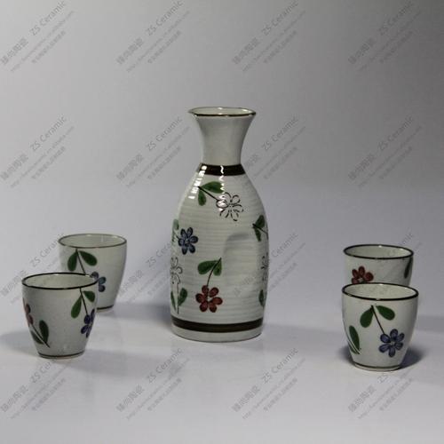 日式酒具五件套 和风雅韵中的餐桌仪式感